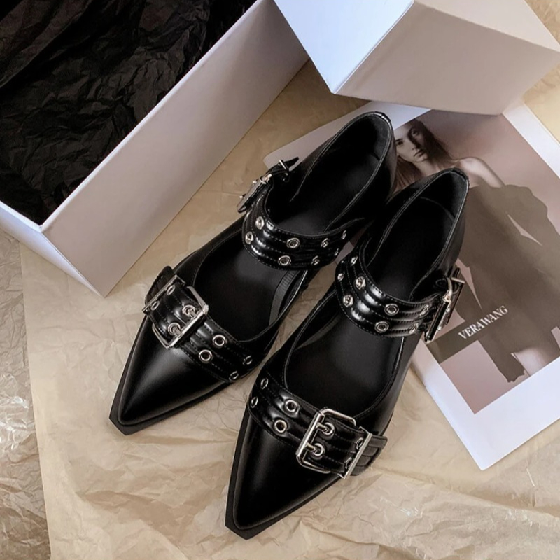 Women's Shoes Designer Luxury  - Casual Sandal Leather ulasan dan harga